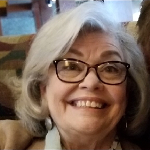 Meet your Posher, Pam - Picture 2 of 2